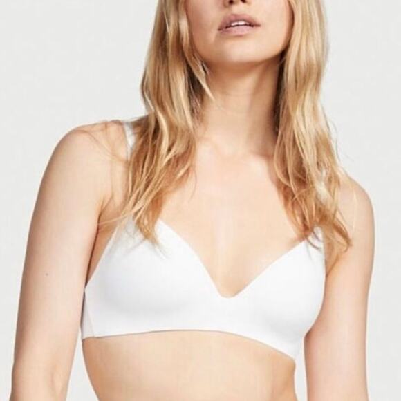 Victoria’s Secret T-Shirt Lightly Lined Wireless White Bra Size 36D - Picture 1 of 7